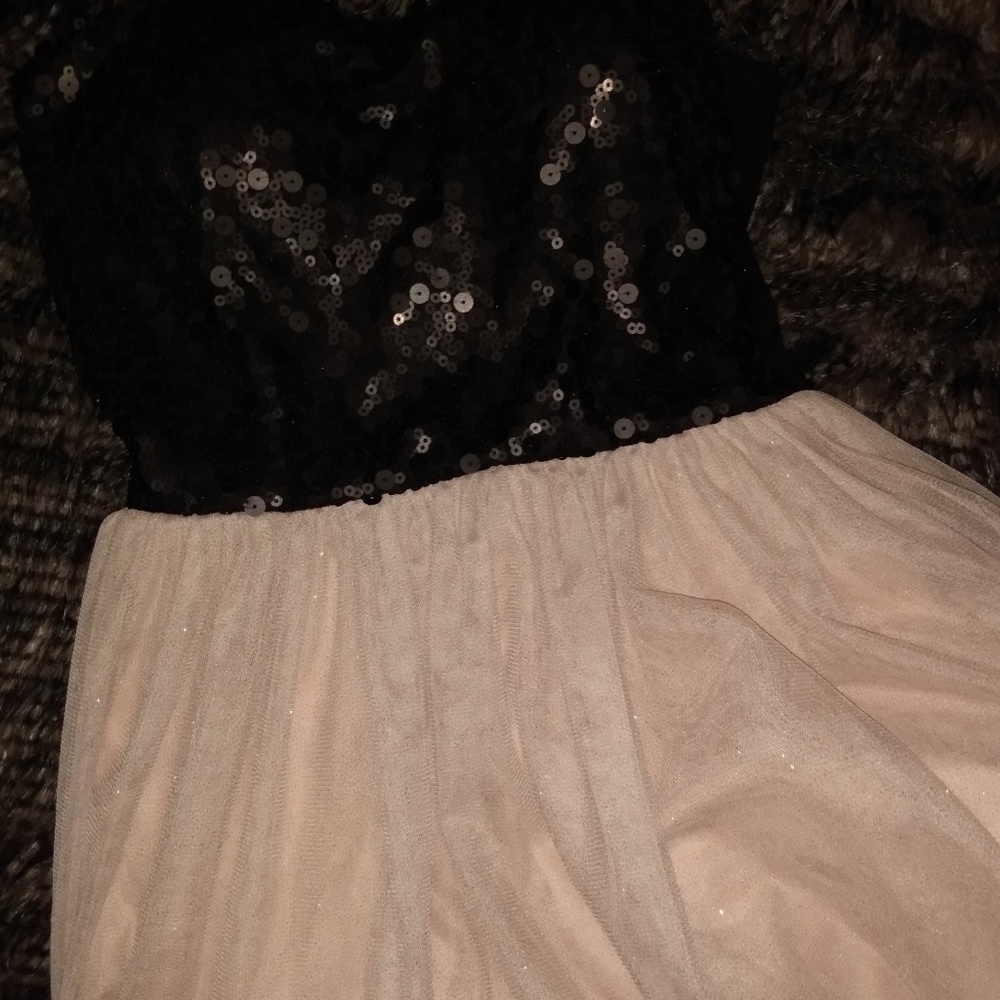 My favorite dress I've ever bought or worn.😍